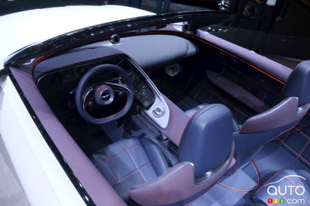 Genesis X Convertible Concept, interior